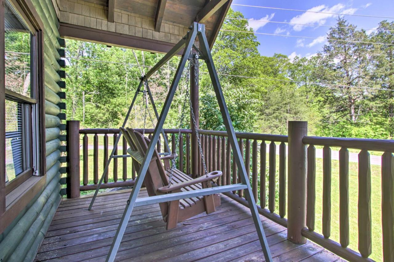 Idyllic Sevierville Cabin Deck And Smoky Mtn View! ภายนอก รูปภาพ