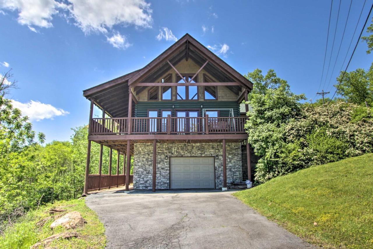 Idyllic Sevierville Cabin Deck And Smoky Mtn View! ภายนอก รูปภาพ