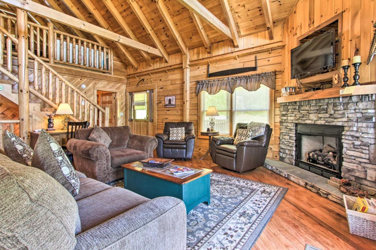 Idyllic Sevierville Cabin Deck And Smoky Mtn View! ภายนอก รูปภาพ