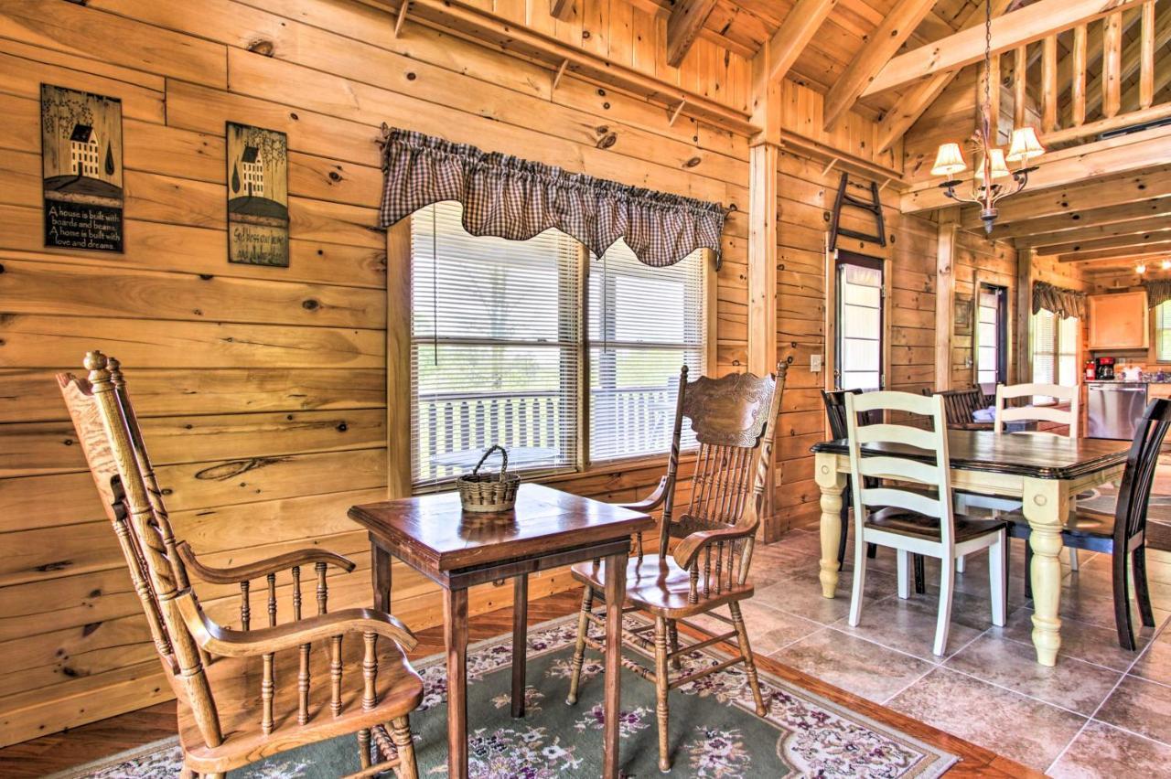 Idyllic Sevierville Cabin Deck And Smoky Mtn View! ภายนอก รูปภาพ